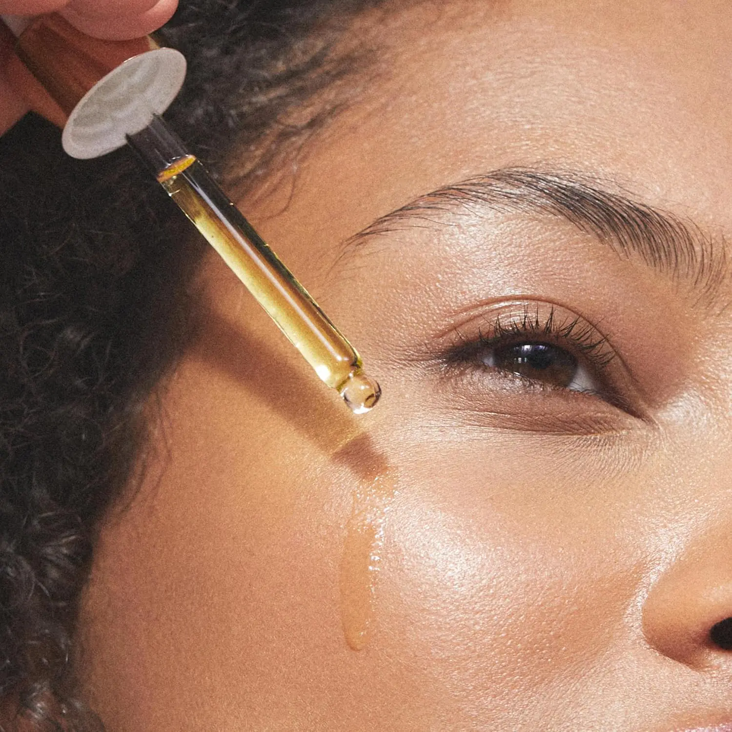 Bakuchiol oil natural retinol alternative for anti aging